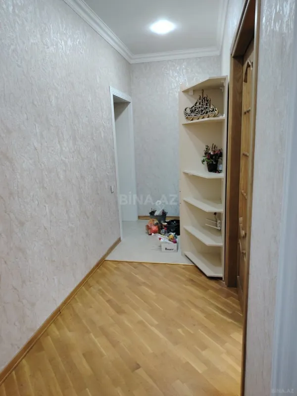 Kirayə verilir 2 otaqlı mənzil 100 m²