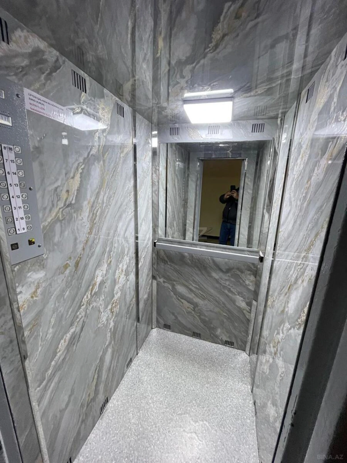 Satılır 3 otaqlı mənzil 78 m²