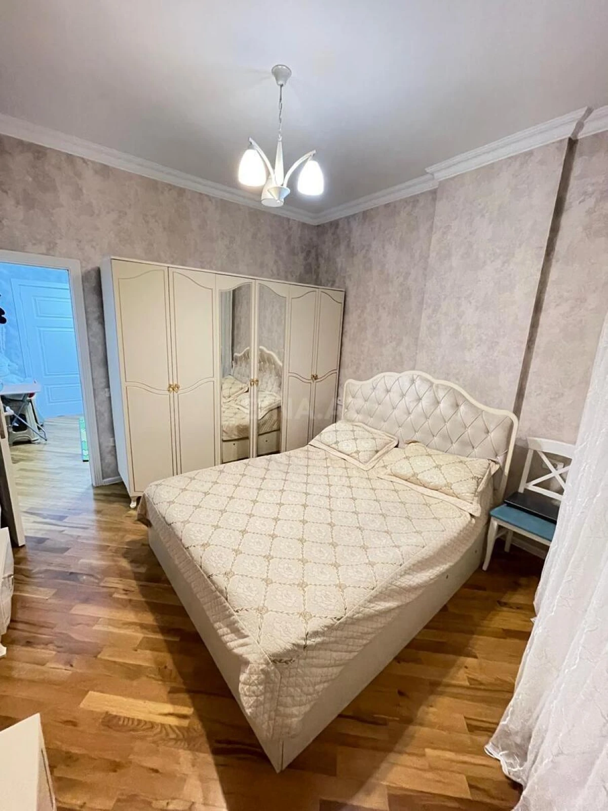 Satılır 3 otaqlı mənzil 78 m²