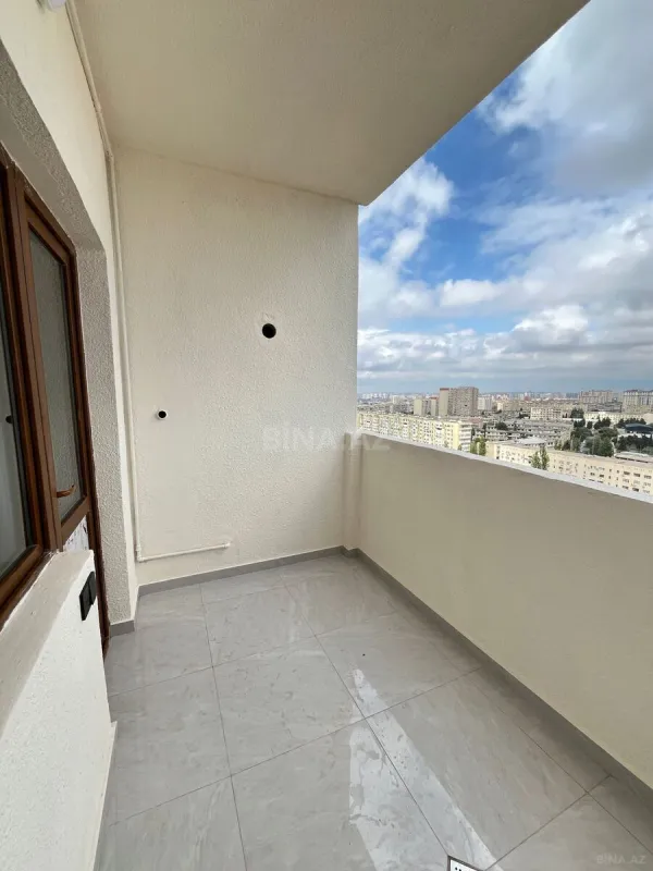 Satılır 2 otaqlı mənzil 68 m²