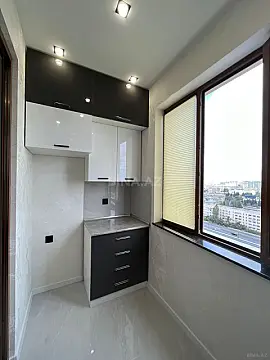 Satılır 2 otaqlı mənzil 68 m²