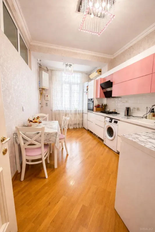 Satılır 3 otaqlı mənzil 100 m²