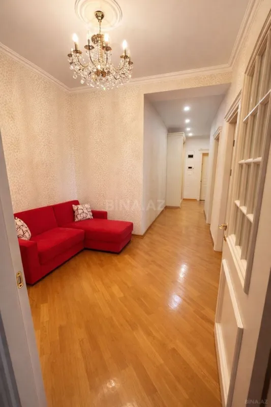 Satılır 3 otaqlı mənzil 100 m²