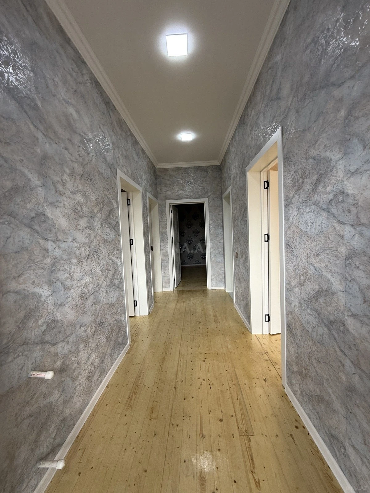 Satılır 3 otaqlı həyət evi 100 m²