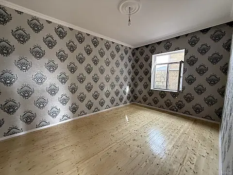 Satılır 3 otaqlı həyət evi 100 m²