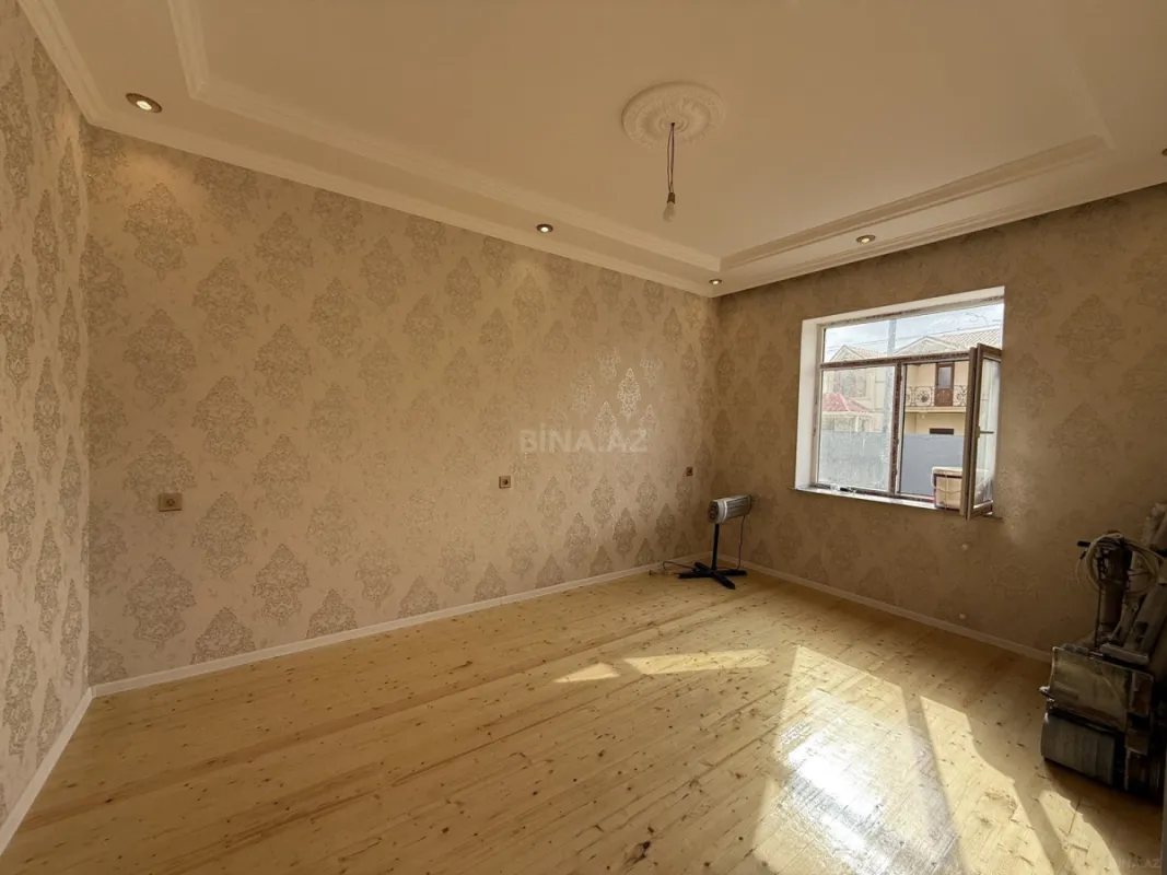 Satılır 3 otaqlı həyət evi 100 m²