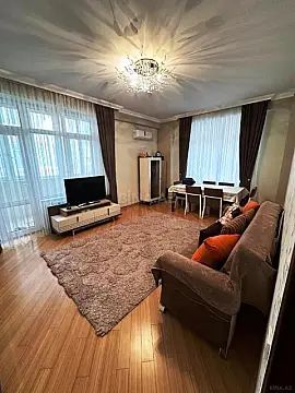 Satılır 3 otaqlı mənzil 102 m²