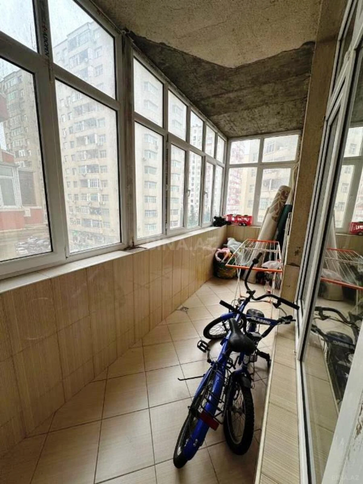 Satılır 3 otaqlı mənzil 102 m²
