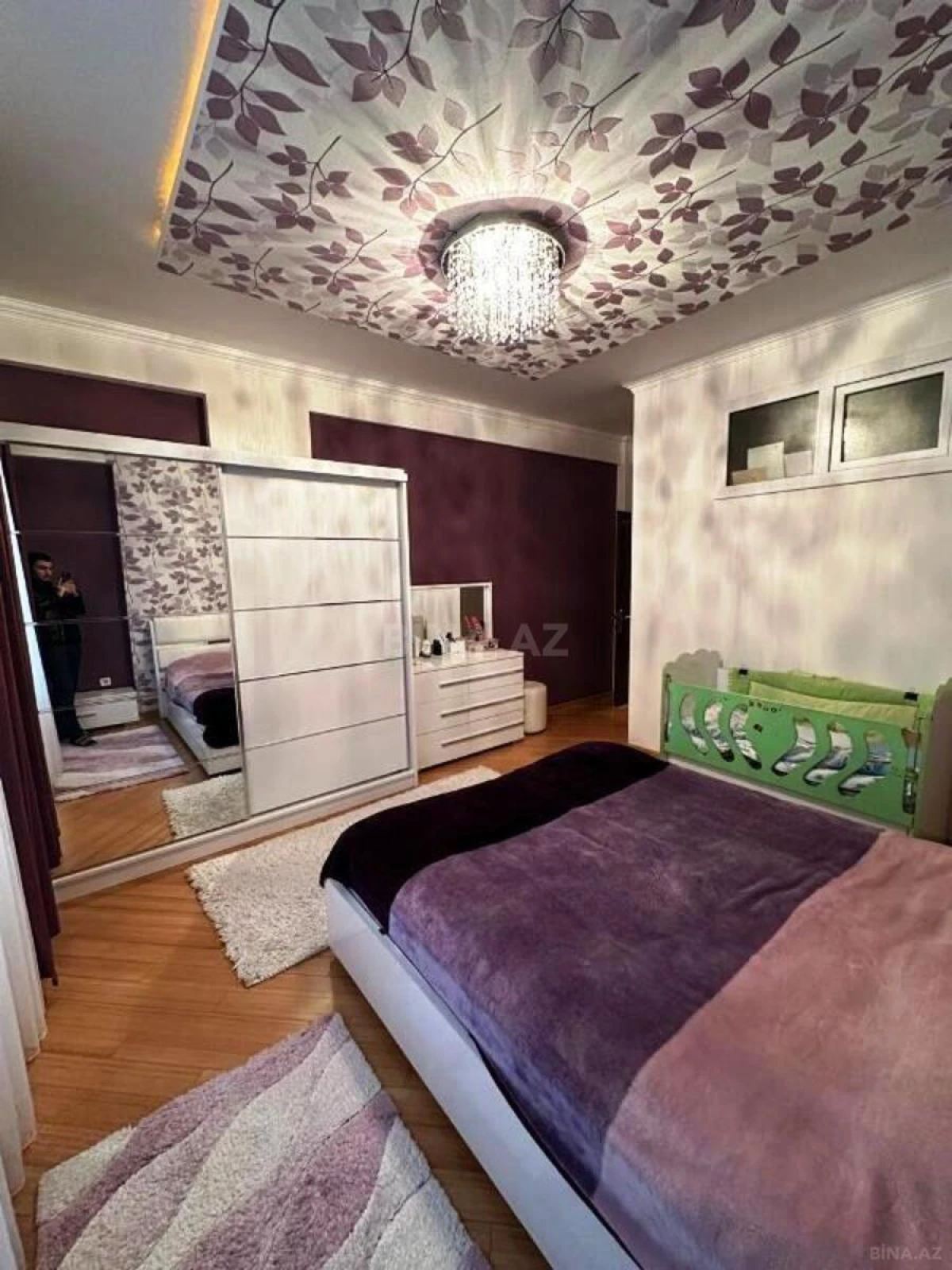 Satılır 3 otaqlı mənzil 102 m²