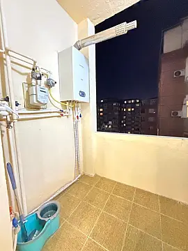 Satılır 2 otaqlı mənzil 76 m²