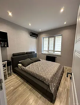 Satılır 3 otaqlı mənzil 125 m²
