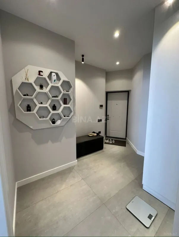 Satılır 3 otaqlı mənzil 125 m²