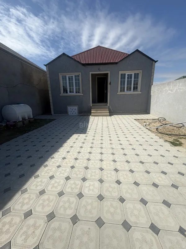 Satılır 3 otaqlı həyət evi 120 m²