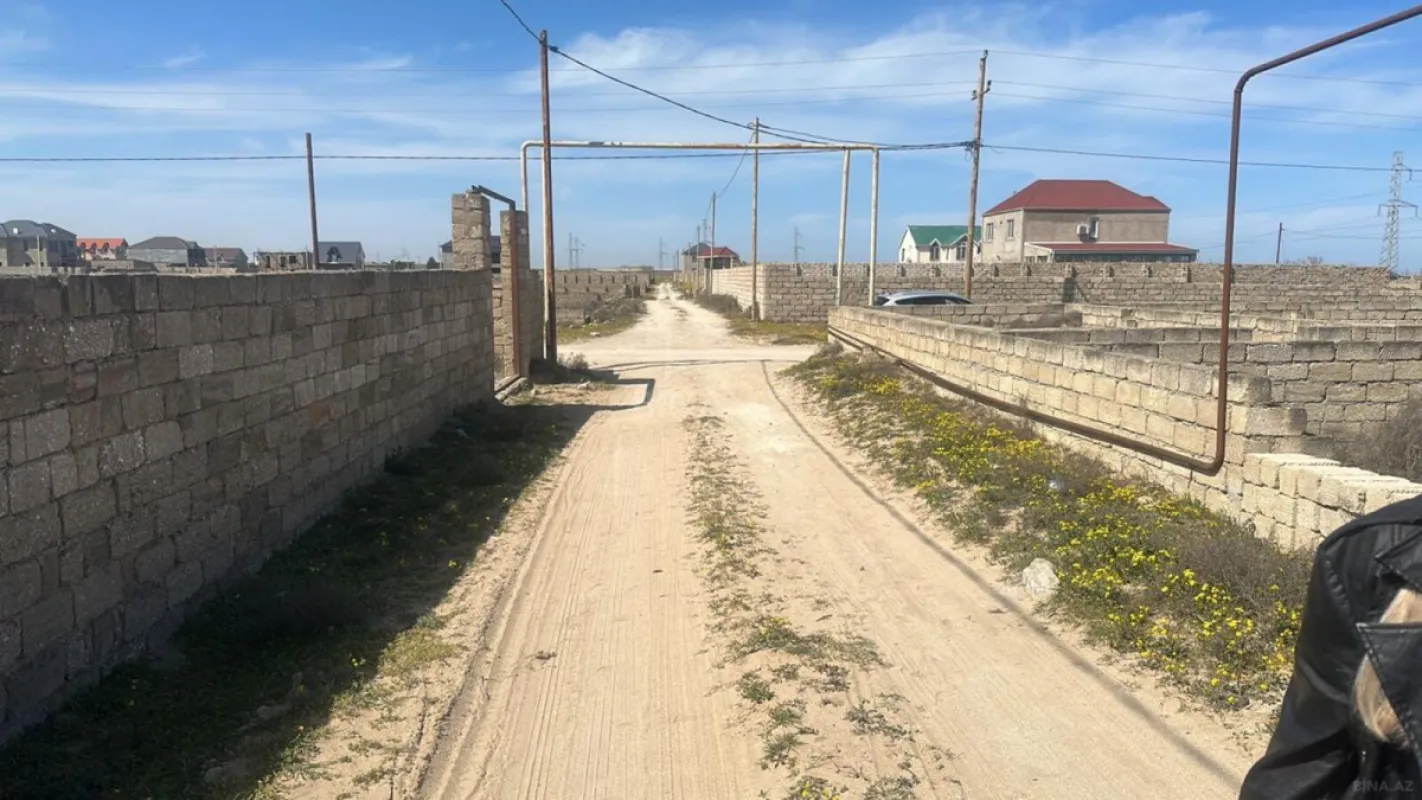 Satılır torpaq sahəsi 100 m²