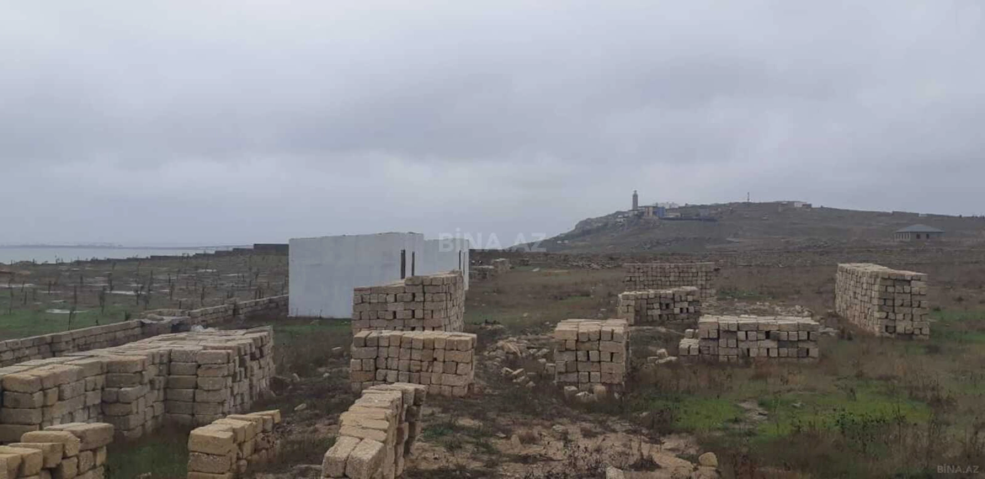 Satılır torpaq sahəsi 100 m²