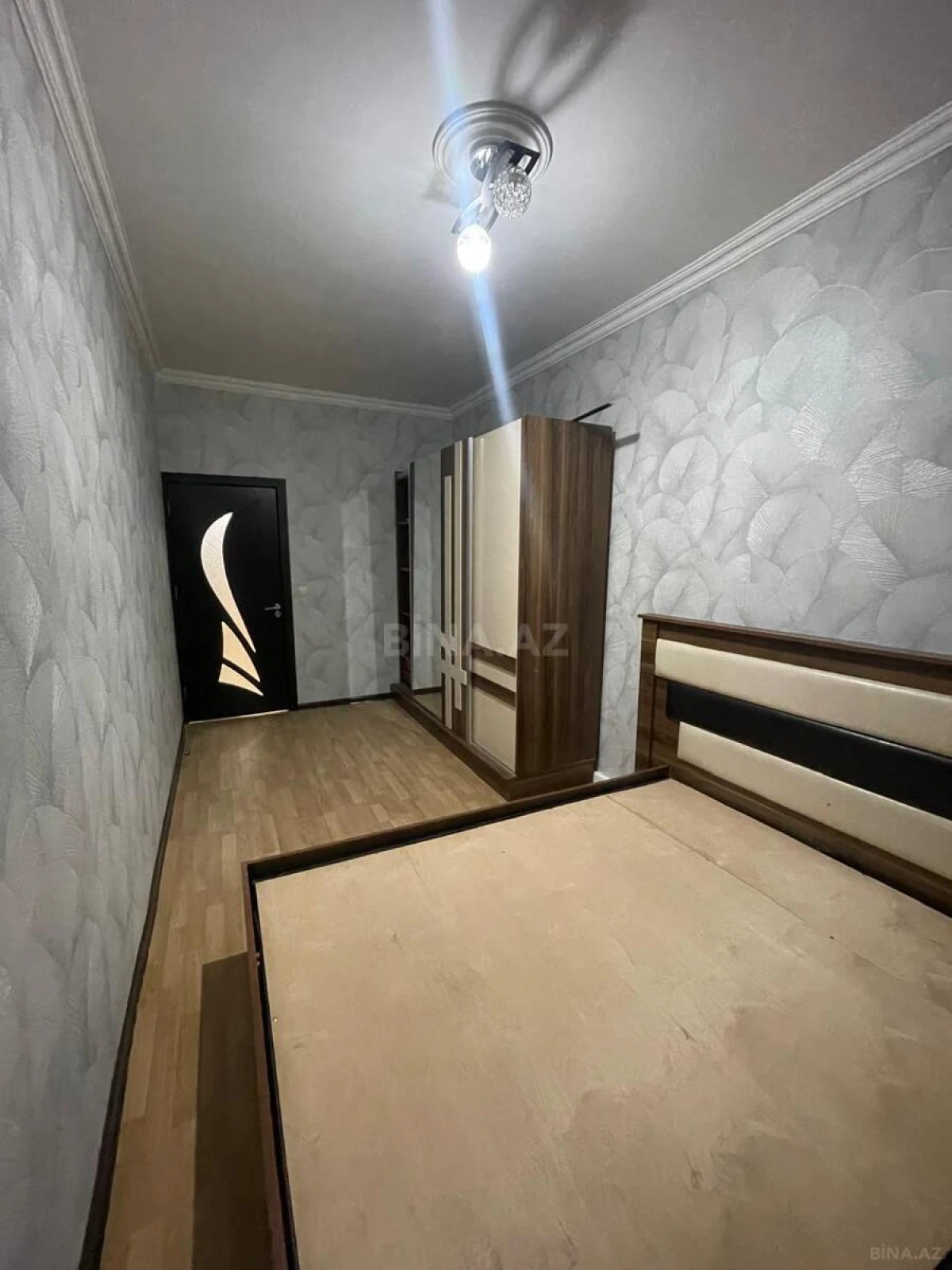 Satılır 2 otaqlı mənzil 55 m²