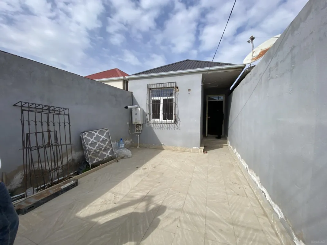 Satılır 2 otaqlı həyət evi 60 m²