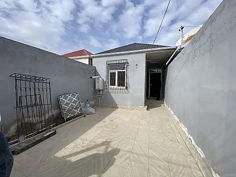 Satılır 2 otaqlı həyət evi 60 m²
