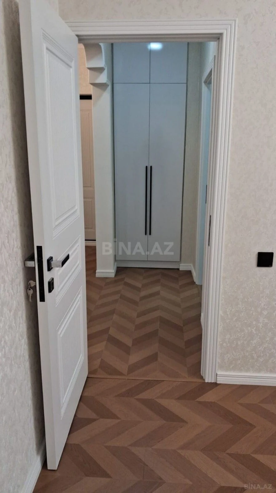 Satılır 3 otaqlı mənzil 85 m²