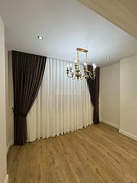 Satılır 2 otaqlı mənzil 98 m²