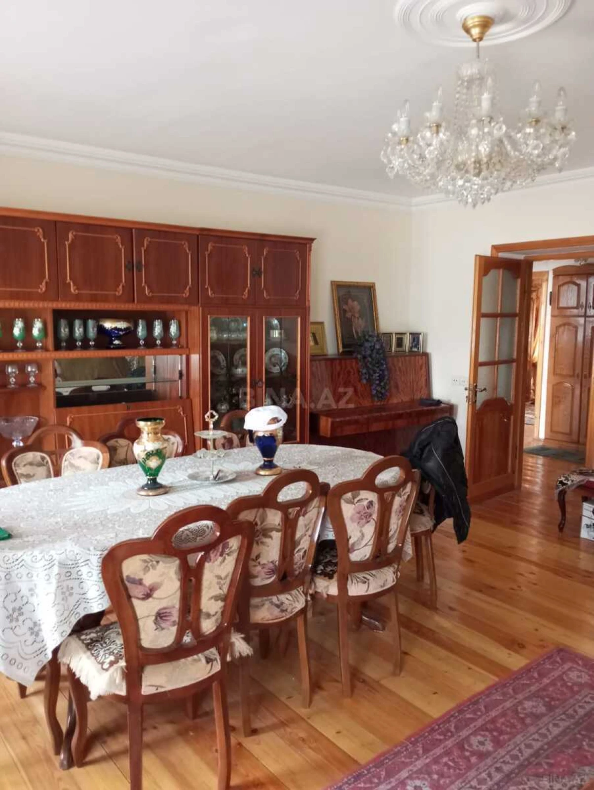 Satılır 2 otaqlı mənzil 82.5 m²