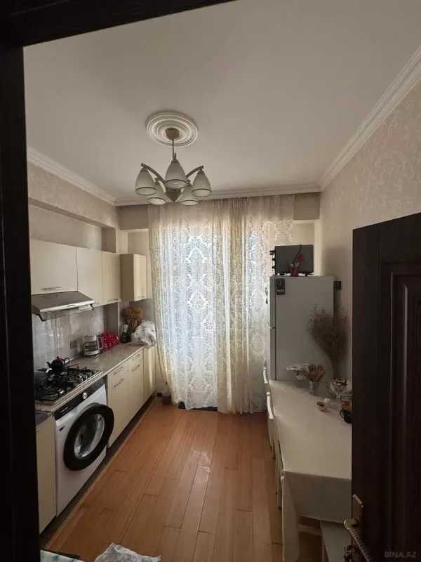 Satılır 2 otaqlı mənzil 165 m²