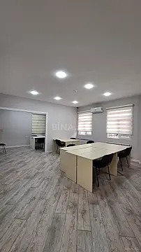 Kirayə verilir 3 otaqlı ofis 110 m² — Bakı, Memar Əcəmi yanı 3 otaq 110.00 m²