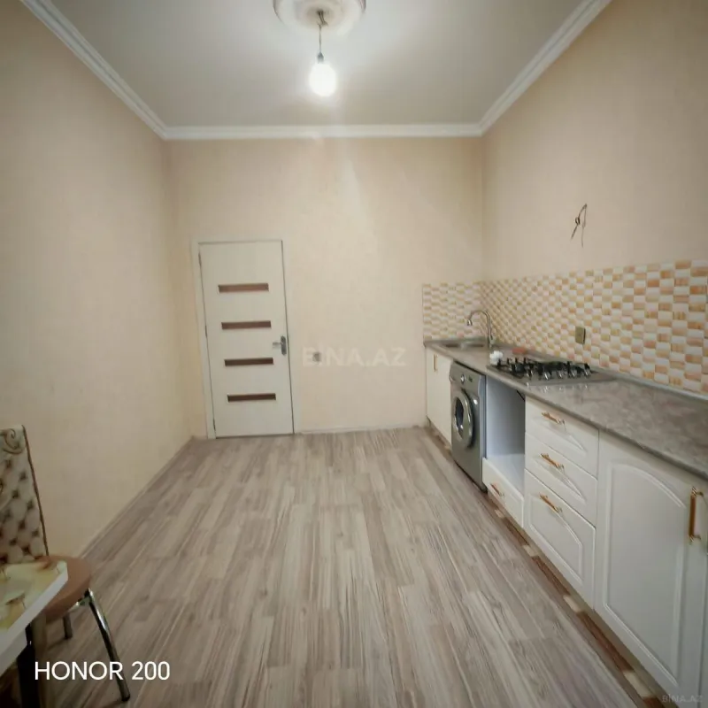 Kirayə verilir 2 otaqlı mənzil 65 m²