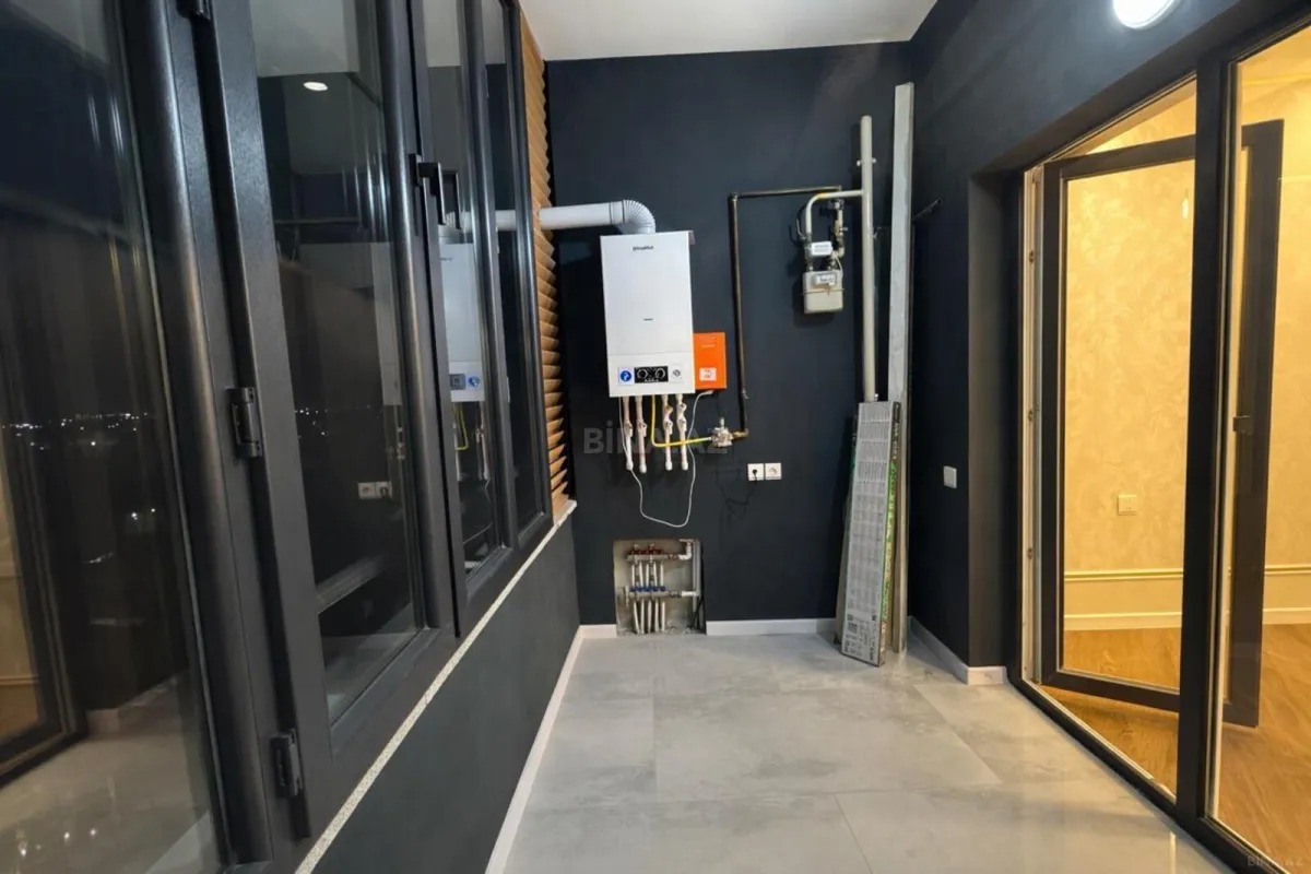 Satılır 3 otaqlı mənzil 68.53 m²