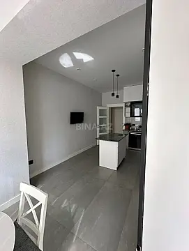 Satılır 3 otaqlı mənzil 125 m²