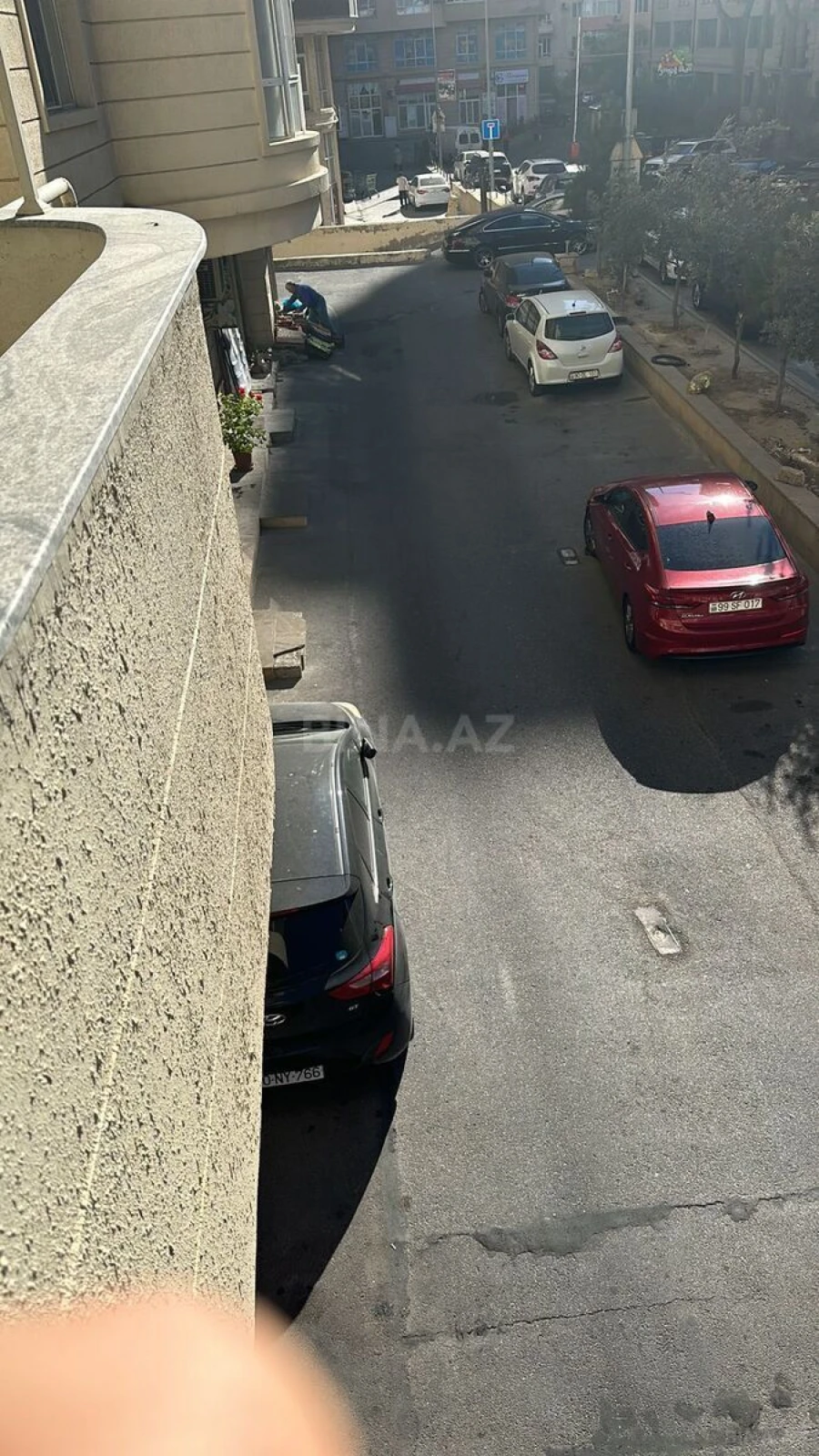 Satılır 3 otaqlı mənzil 125 m²