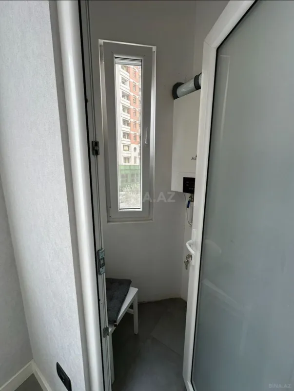 Satılır 3 otaqlı mənzil 125 m²