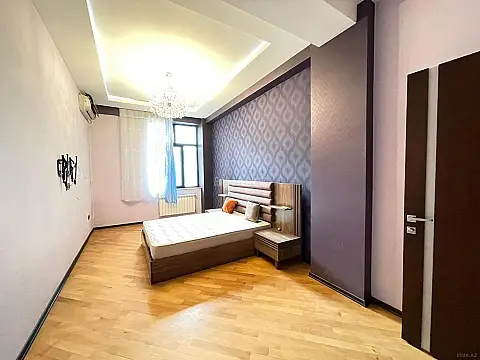 Kirayə verilir 3 otaqlı mənzil 140 m²