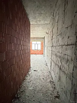 Satılır 3 otaqlı mənzil 137 m²