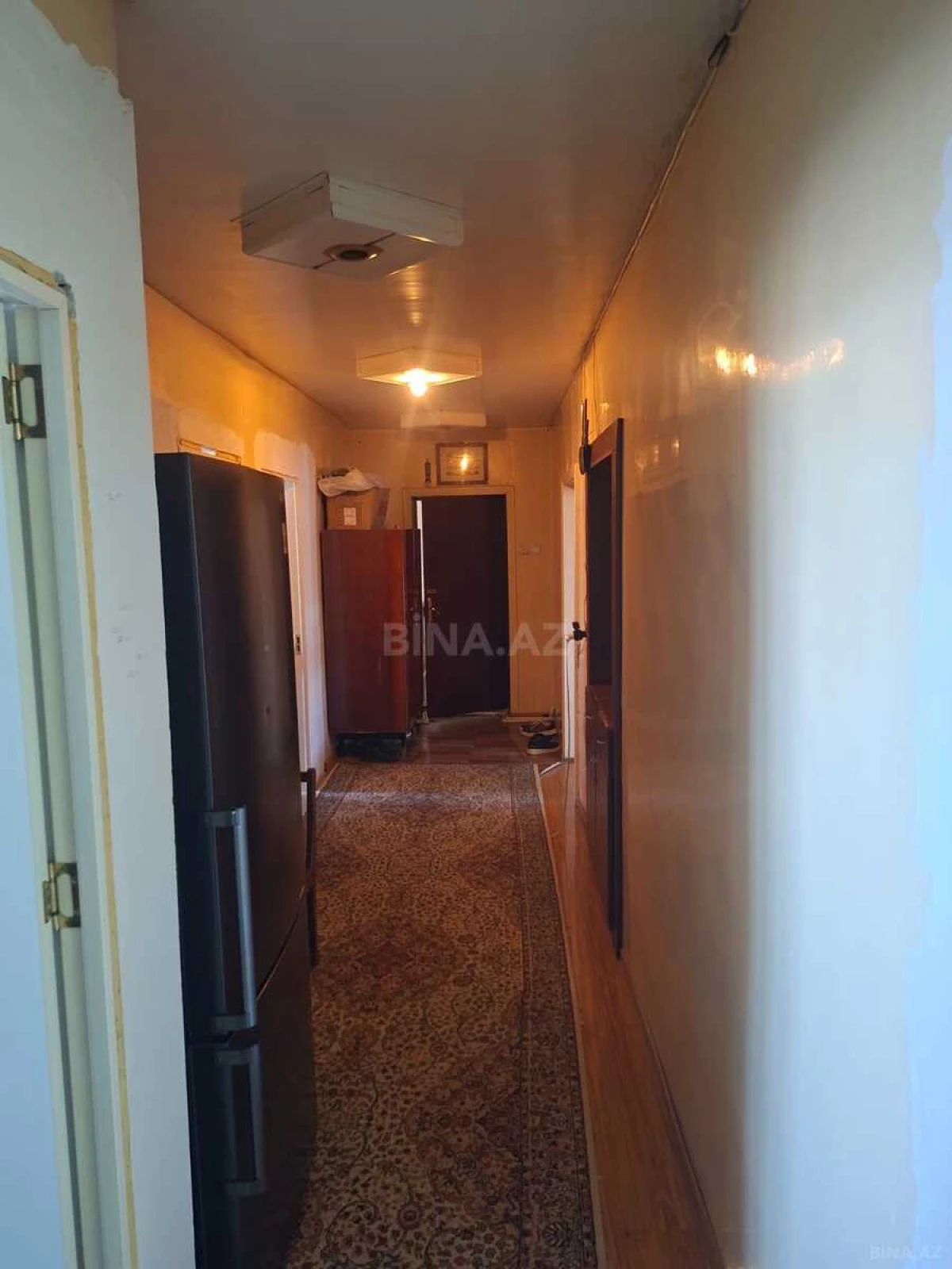Satılır 4 otaqlı mənzil 144 m²