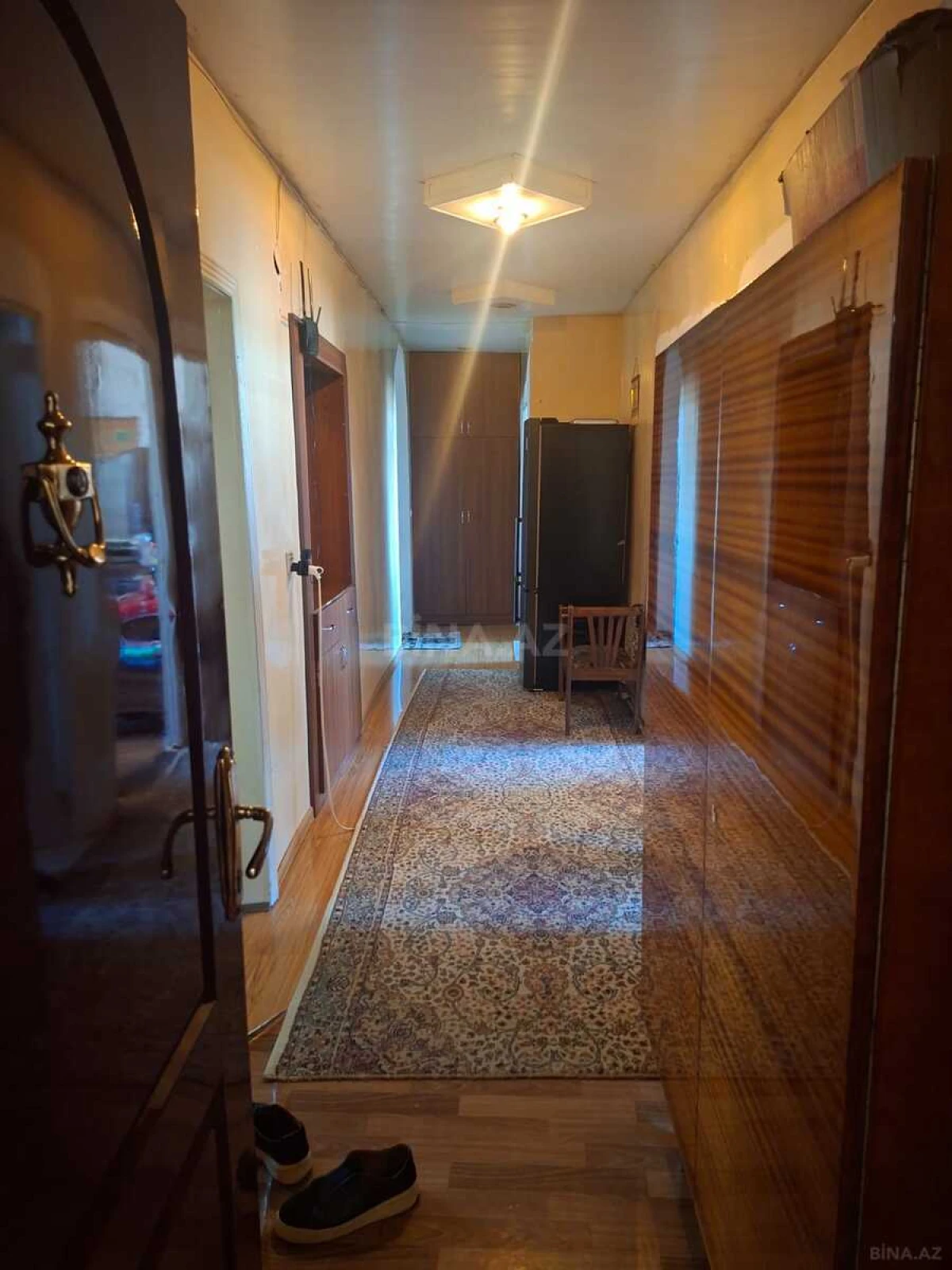 Satılır 4 otaqlı mənzil 144 m²