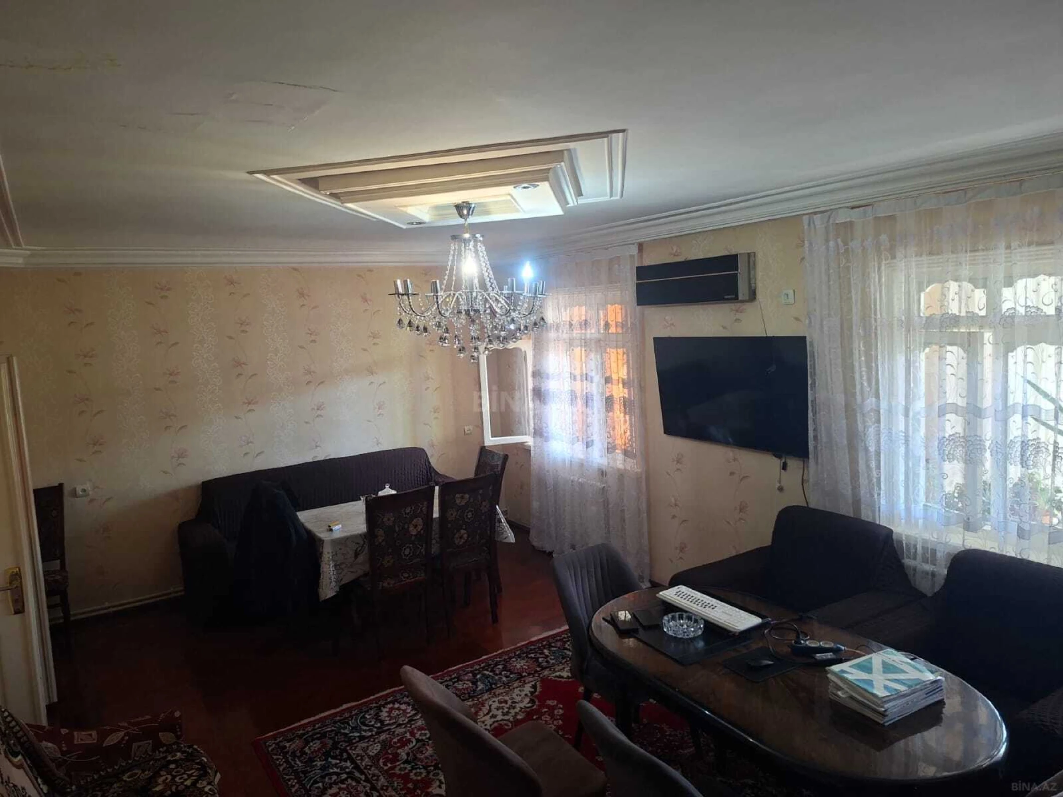 Satılır 4 otaqlı mənzil 144 m²