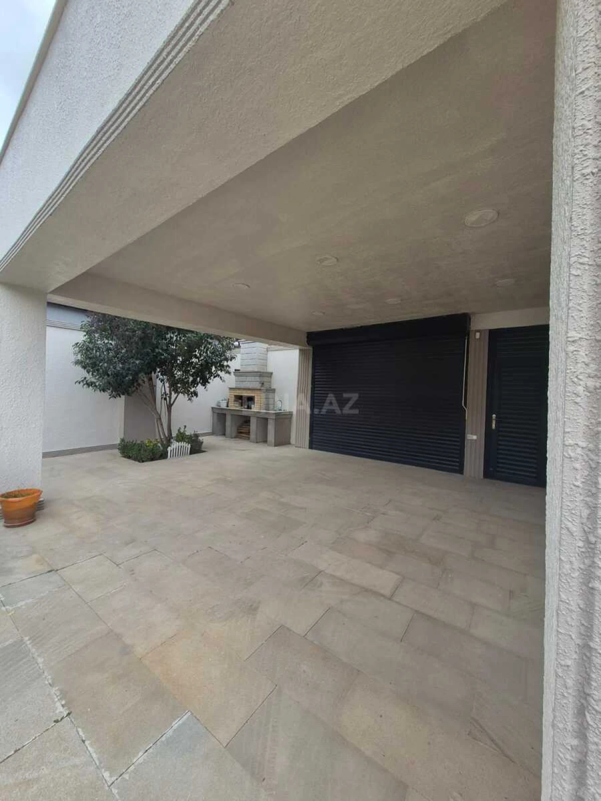 Satılır 4 otaqlı həyət evi 180 m²