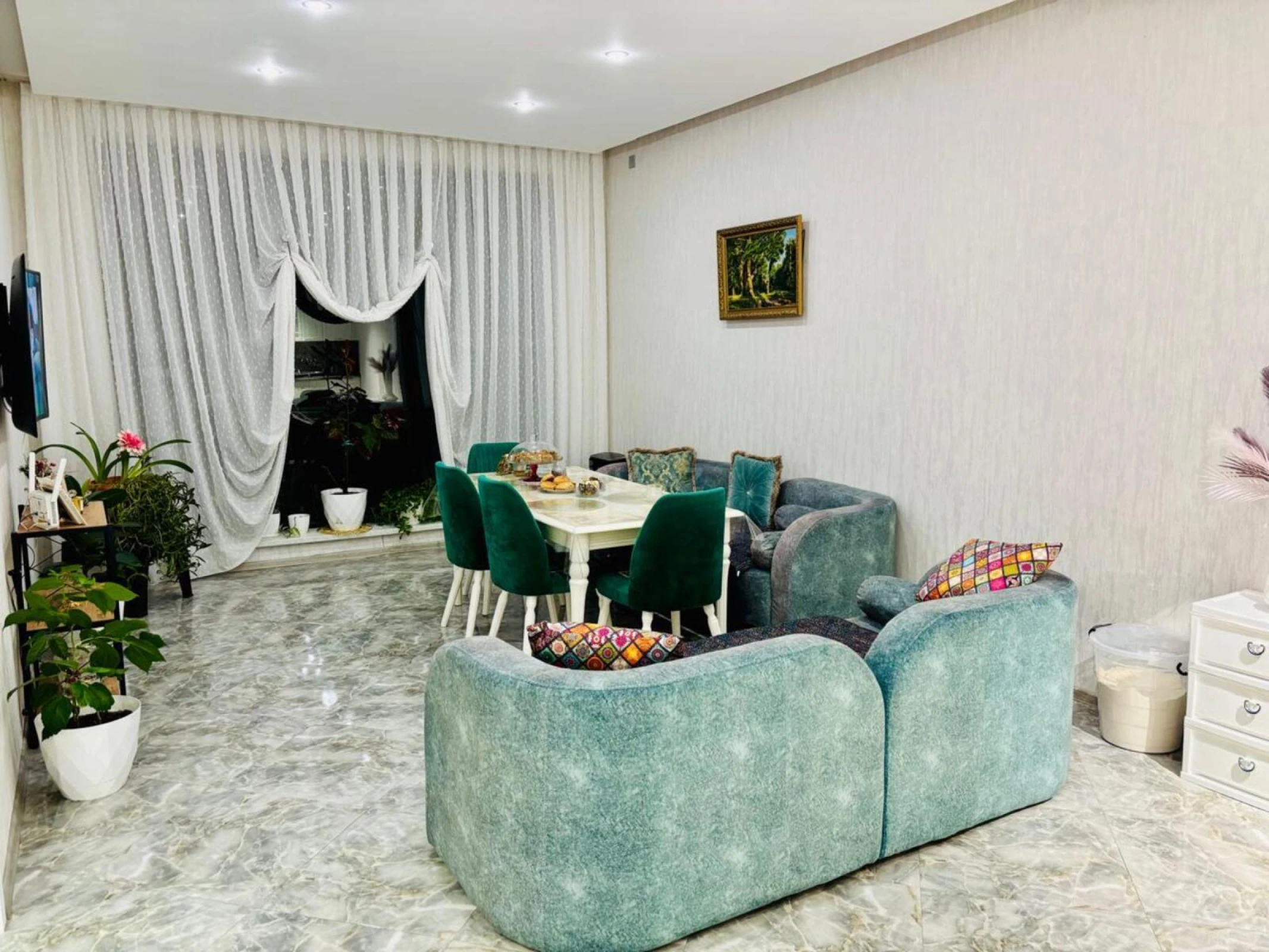 Satılır 4 otaqlı həyət evi 180 m²