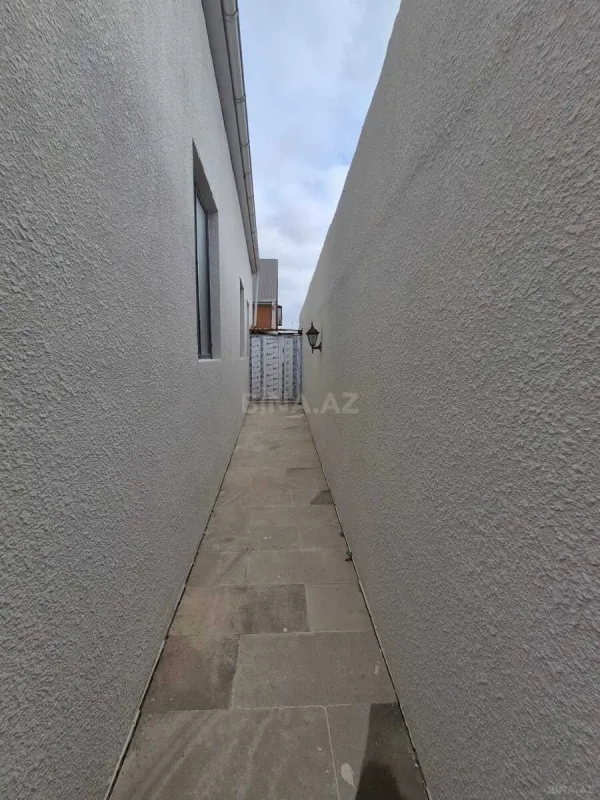 Satılır 4 otaqlı həyət evi 180 m²