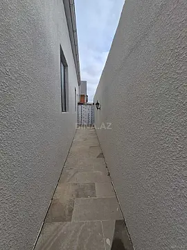 Satılır 4 otaqlı həyət evi 180 m²