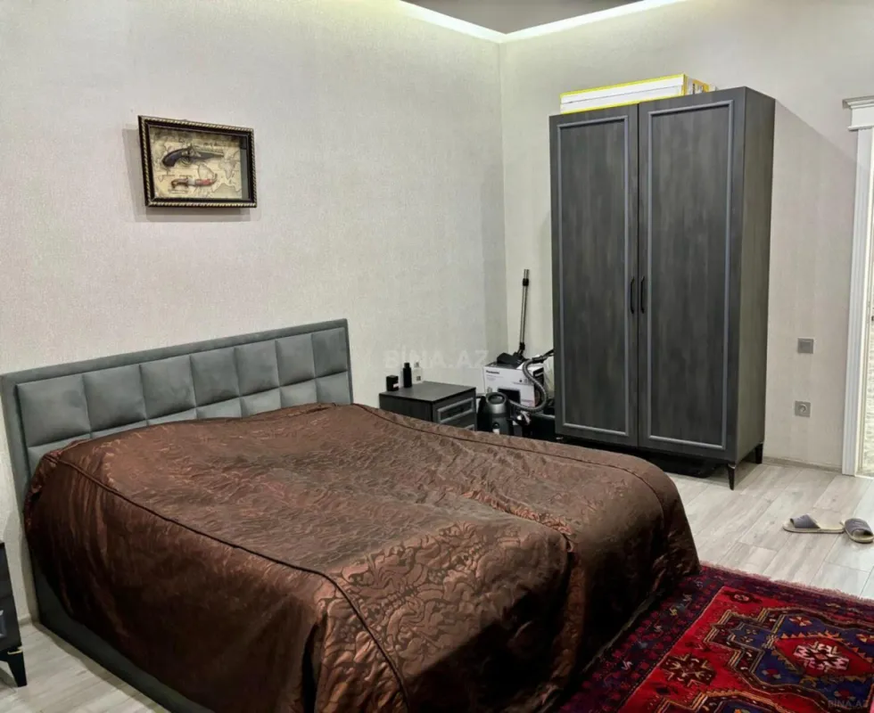 Satılır 4 otaqlı həyət evi 180 m²