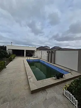 Satılır 4 otaqlı həyət evi 180 m²