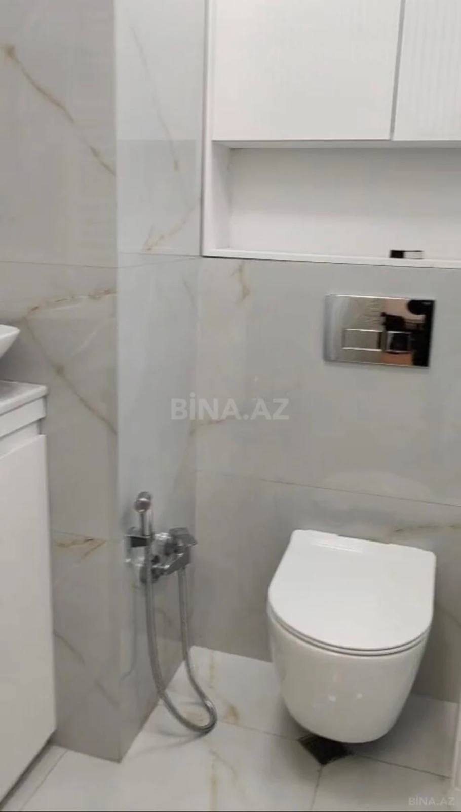 Kirayə verilir 2 otaqlı mənzil 60 m²