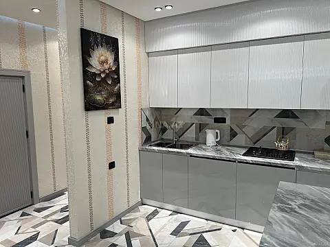 Kirayə verilir 2 otaqlı mənzil 68 m²