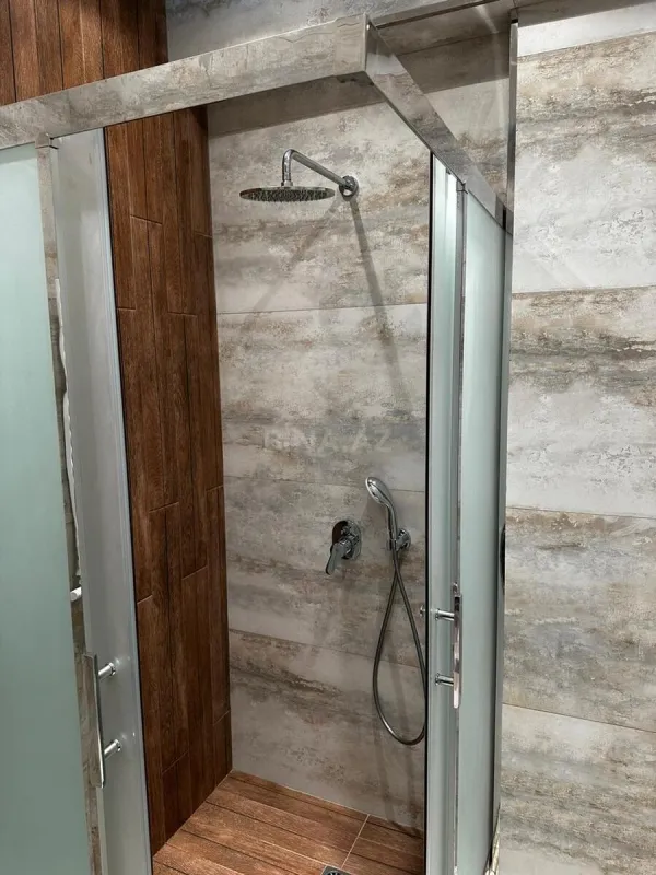 Kirayə verilir 2 otaqlı mənzil 68 m²