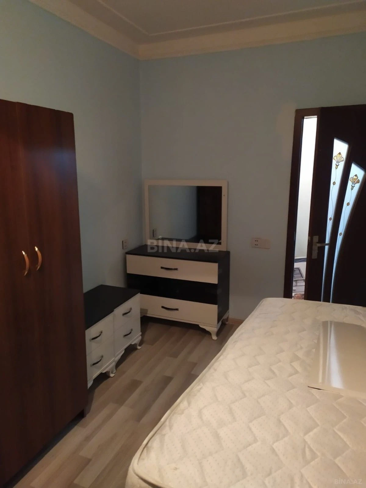 Kirayə verilir 3 otaqlı mənzil 75 m²