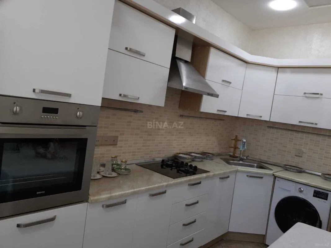 Kirayə verilir 2 otaqlı mənzil 85 m²