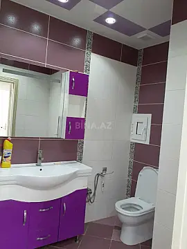 Kirayə verilir 2 otaqlı mənzil 85 m²
