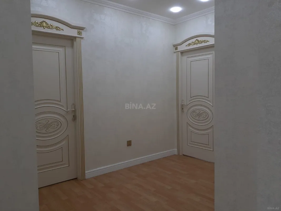 Kirayə verilir 2 otaqlı mənzil 85 m²